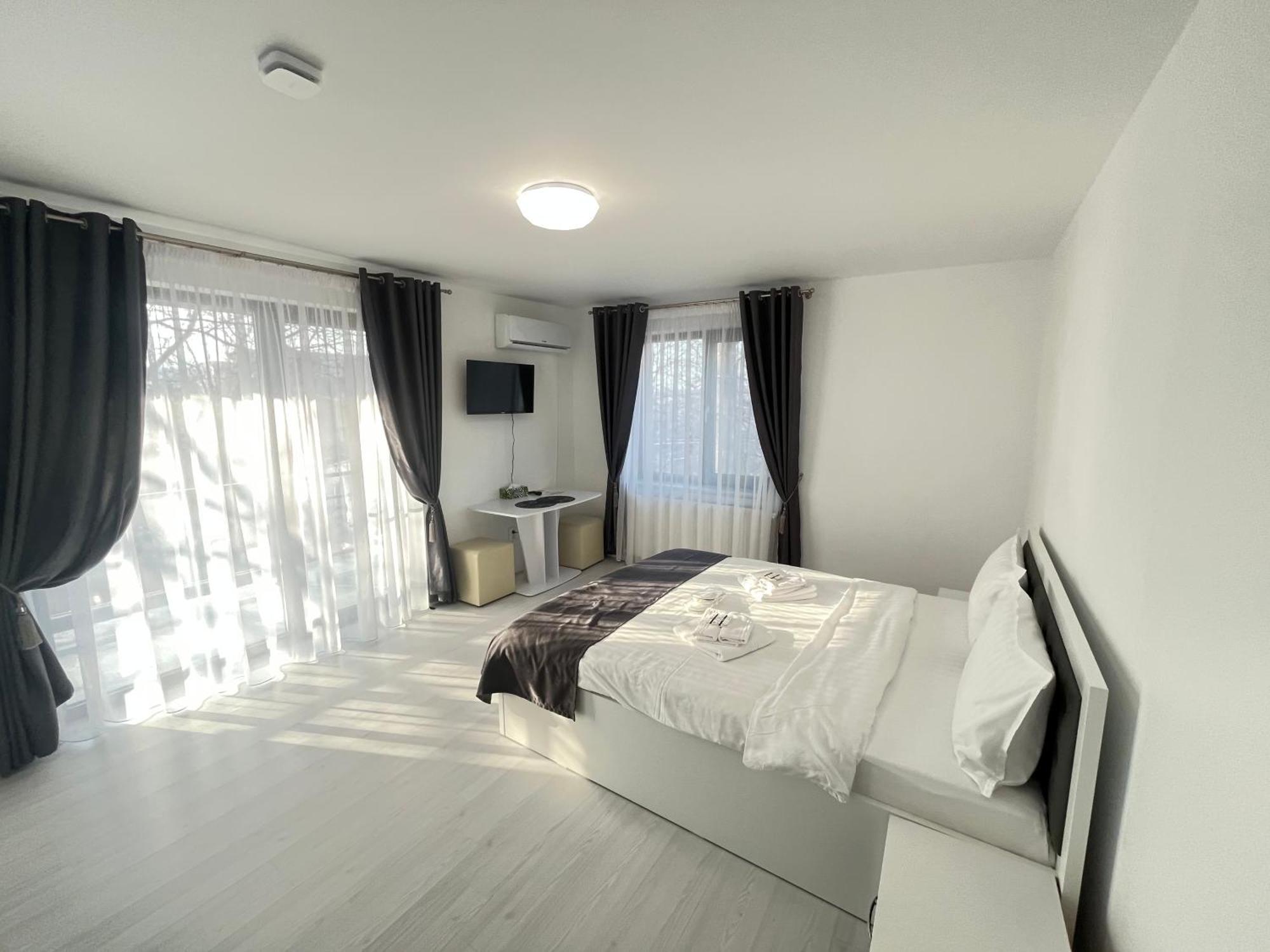 יאשי Hotel Palas Grand View מראה חיצוני תמונה