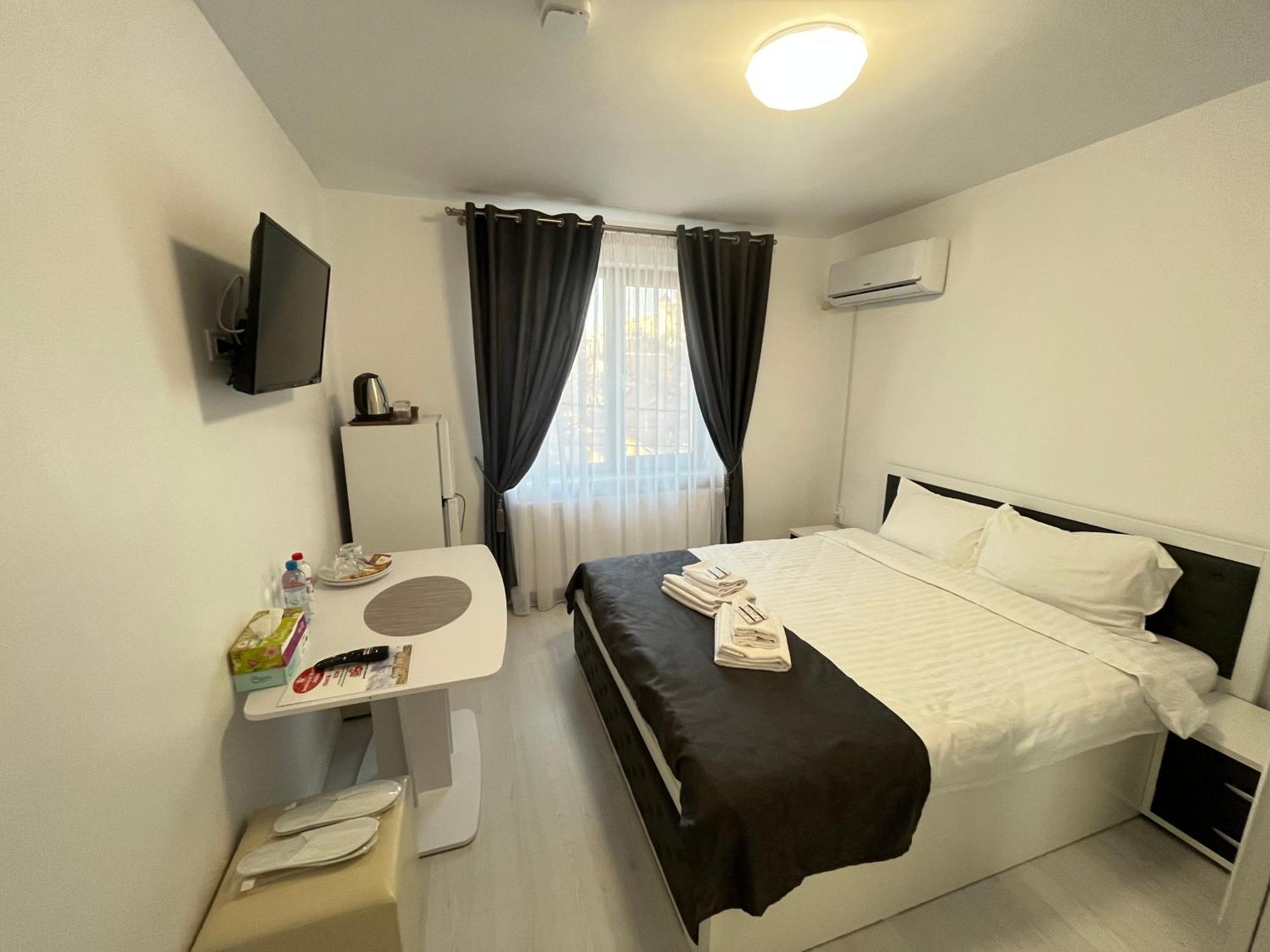 יאשי Hotel Palas Grand View מראה חיצוני תמונה