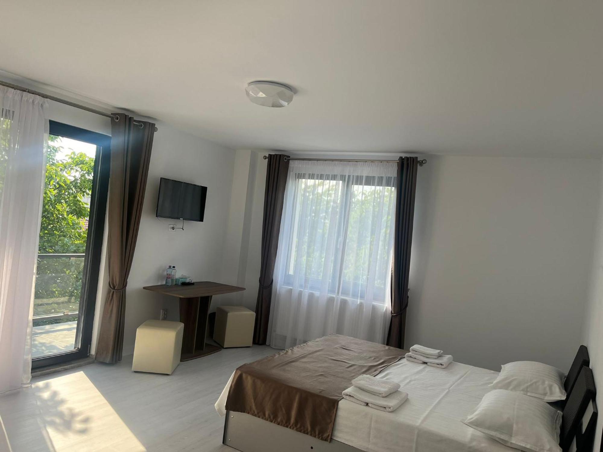 יאשי Hotel Palas Grand View מראה חיצוני תמונה